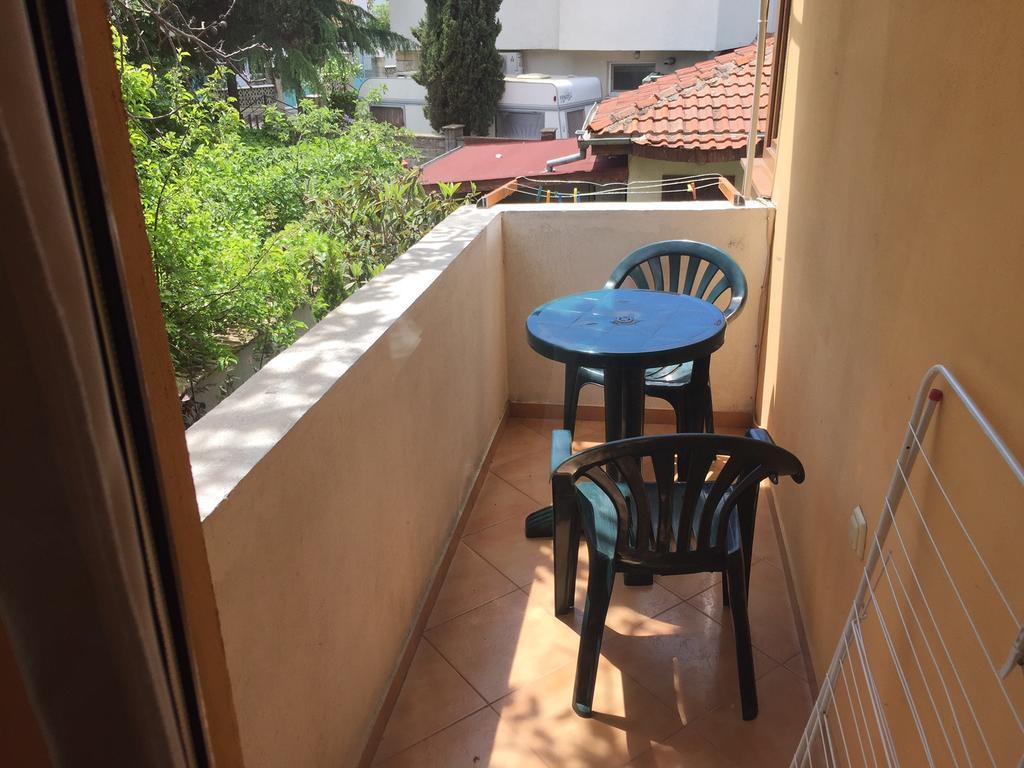 Guest House Afrodita เชอร์โนโมเรทส์ ภายนอก รูปภาพ