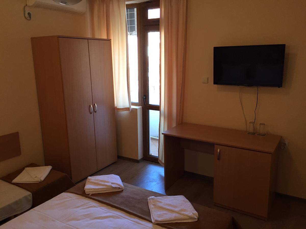 Guest House Afrodita เชอร์โนโมเรทส์ ภายนอก รูปภาพ