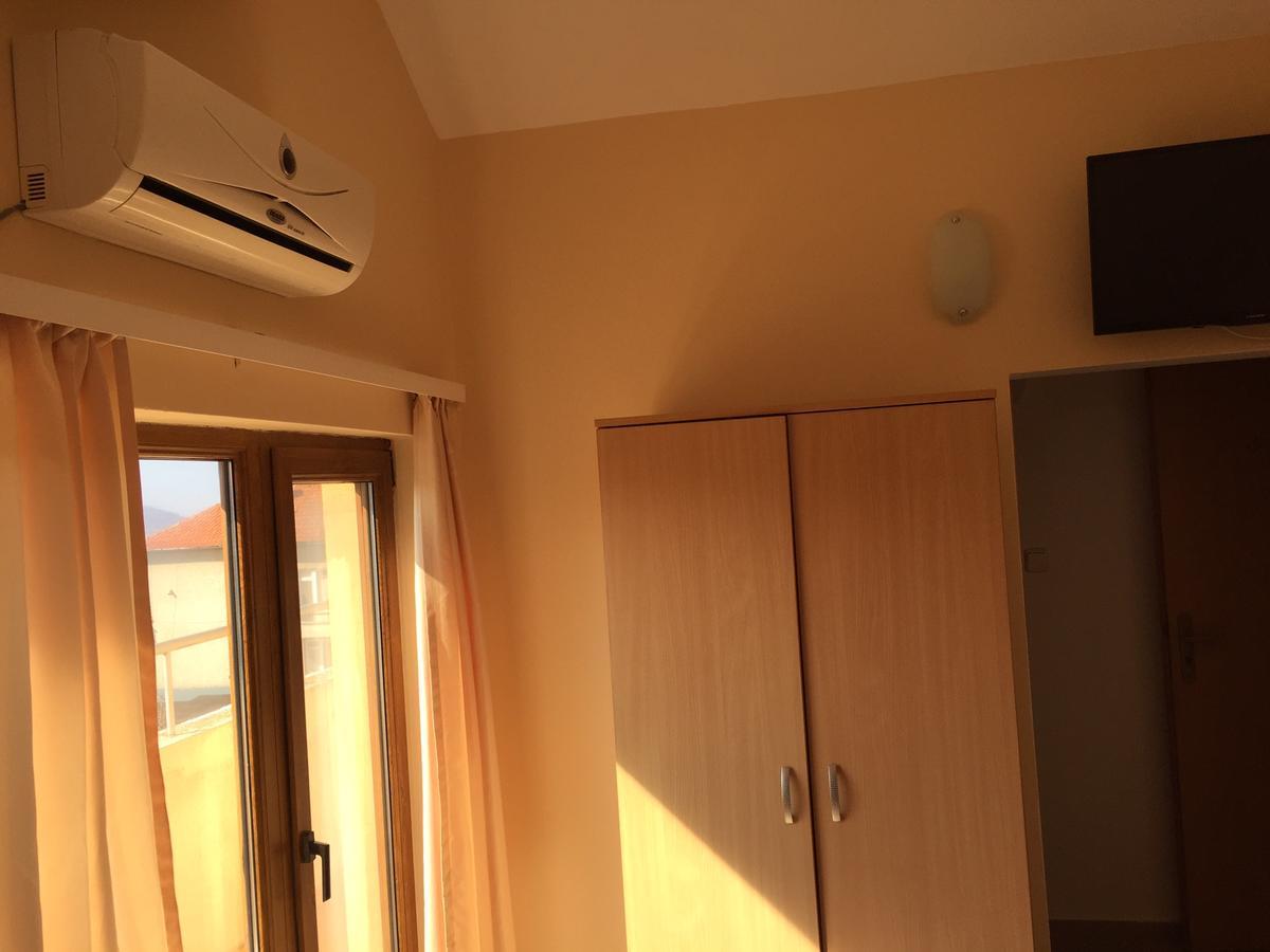 Guest House Afrodita เชอร์โนโมเรทส์ ภายนอก รูปภาพ